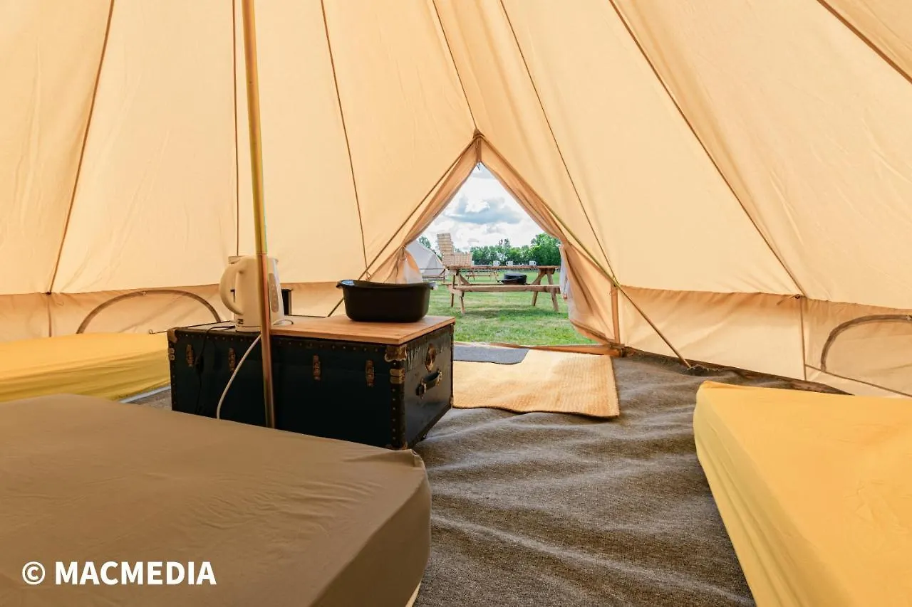 Bell Tent Glamping At Marwell Resort Winchester United Kingdom